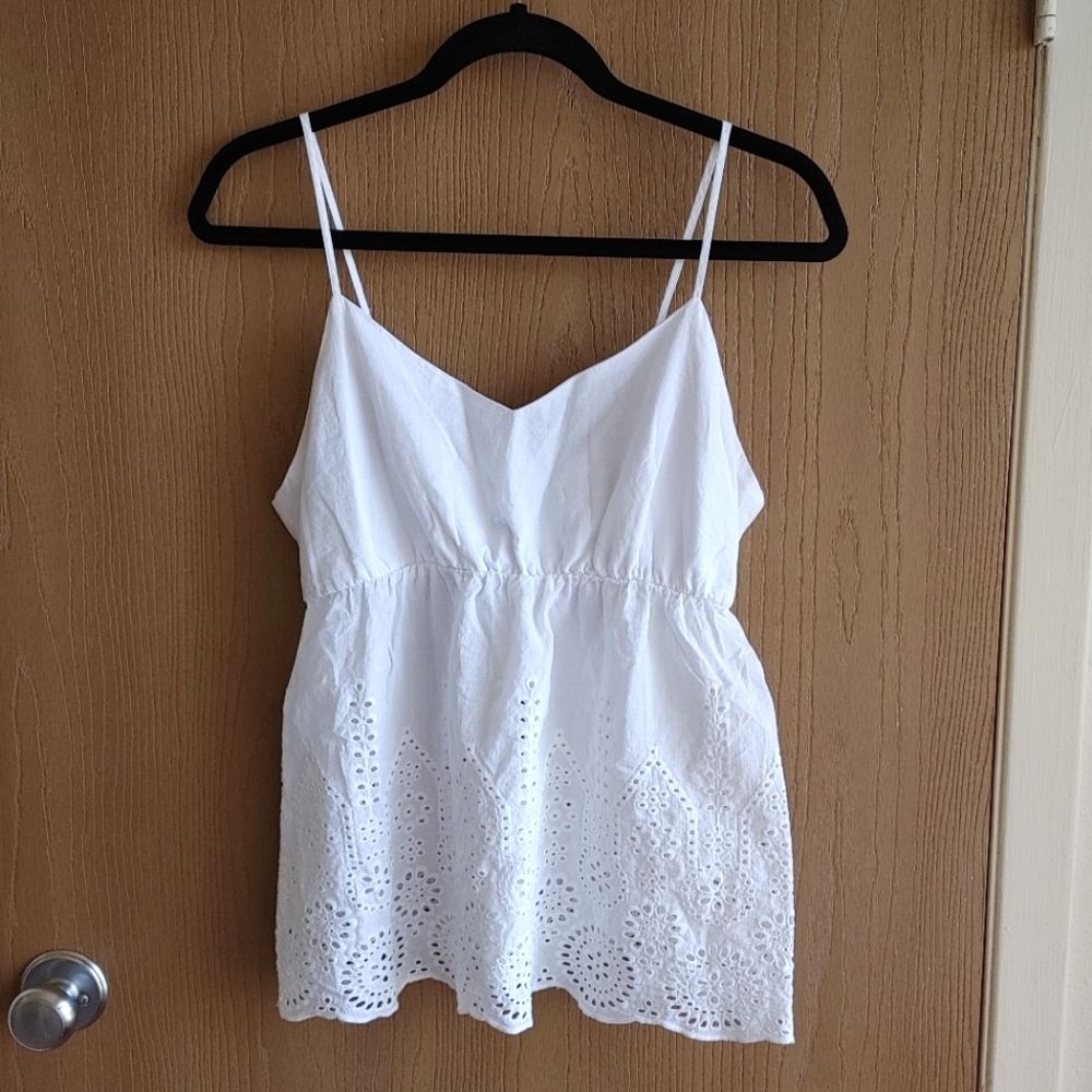 Rue21 white eyelet tank top